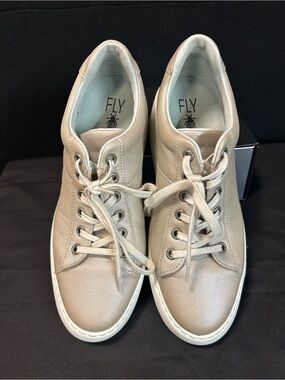 Fly London Women's Taupe-Beige Leather Lace-Up Sneakers